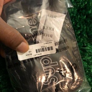 Supreme fw19 black wallet